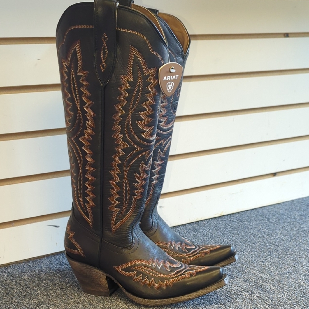 New Women's Ariat Casanova 10042447